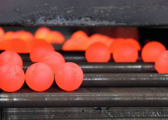 Nuevos productos 20-150 mm Alta dureza mineral de hierro Media de molienda bola de forja bola de acero para la fábrica de máquinas de molino de bolas