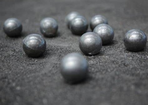 Medios de molienda de acero forjado de alto manganeso 65 70 75 80 mm Bolas de hierro fundido para molino de bolas