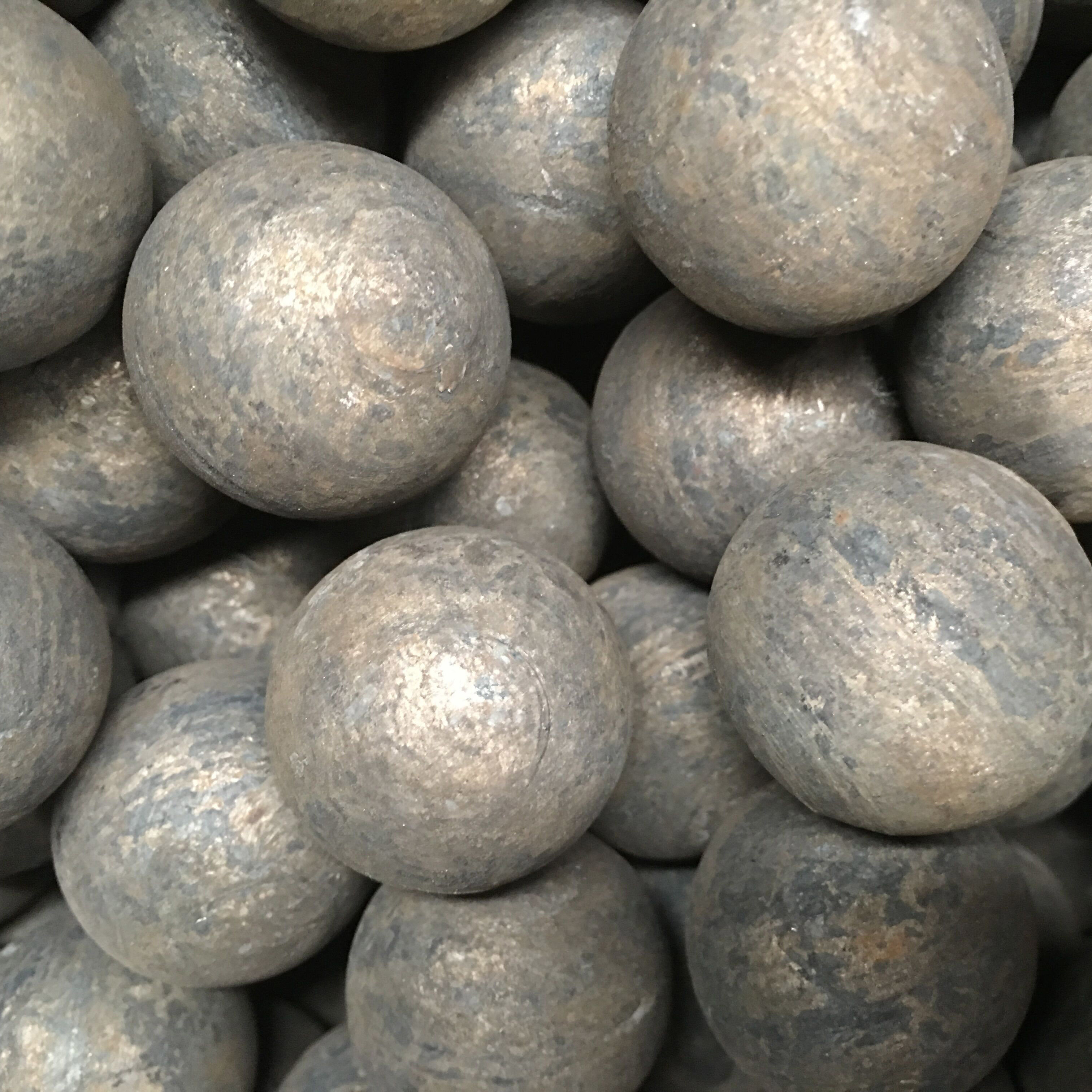 Medios de molienda hierro en venta planta de energía de cemento fábrica molino de bolas de acero laminado en caliente minería